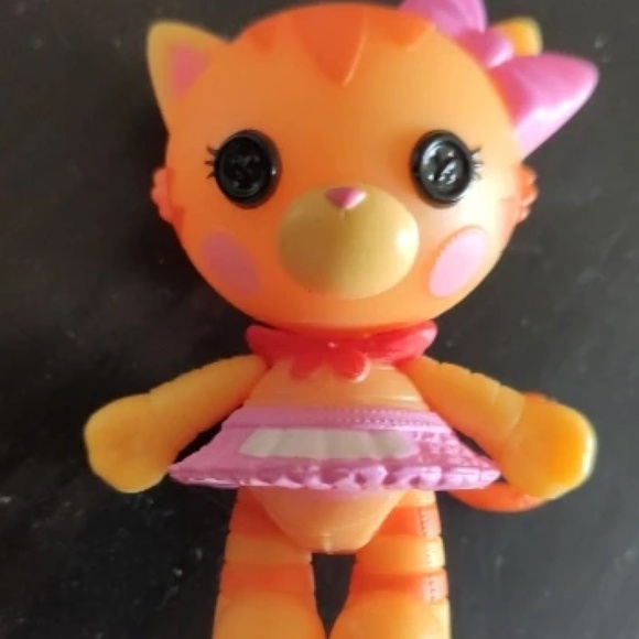 lalaloopsy mini pet pals purrty kitten paws miniature cat figurine collectible - Picture 3 of 5
